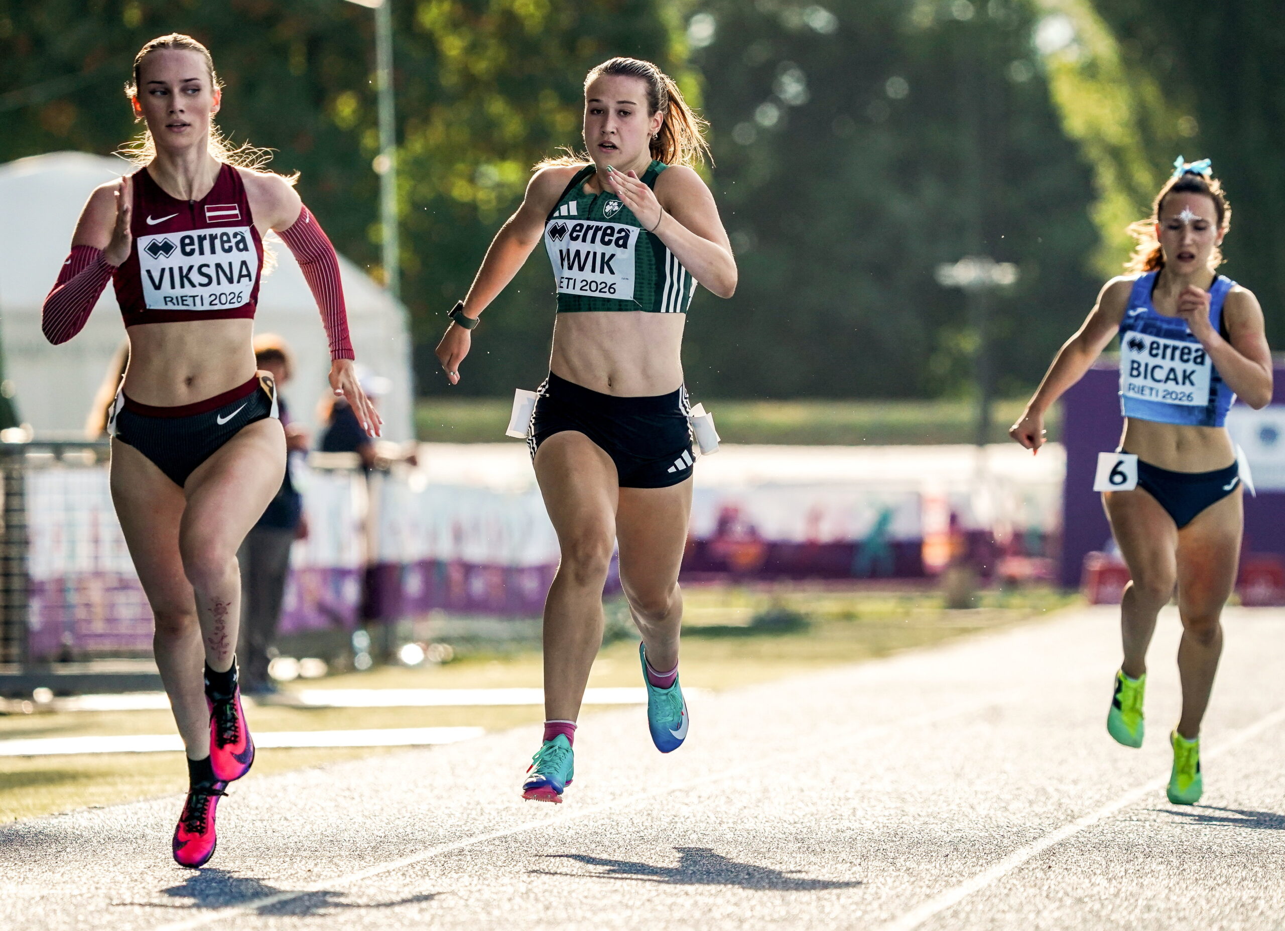 Quik and Shevlin Progress to 400m Semi-final