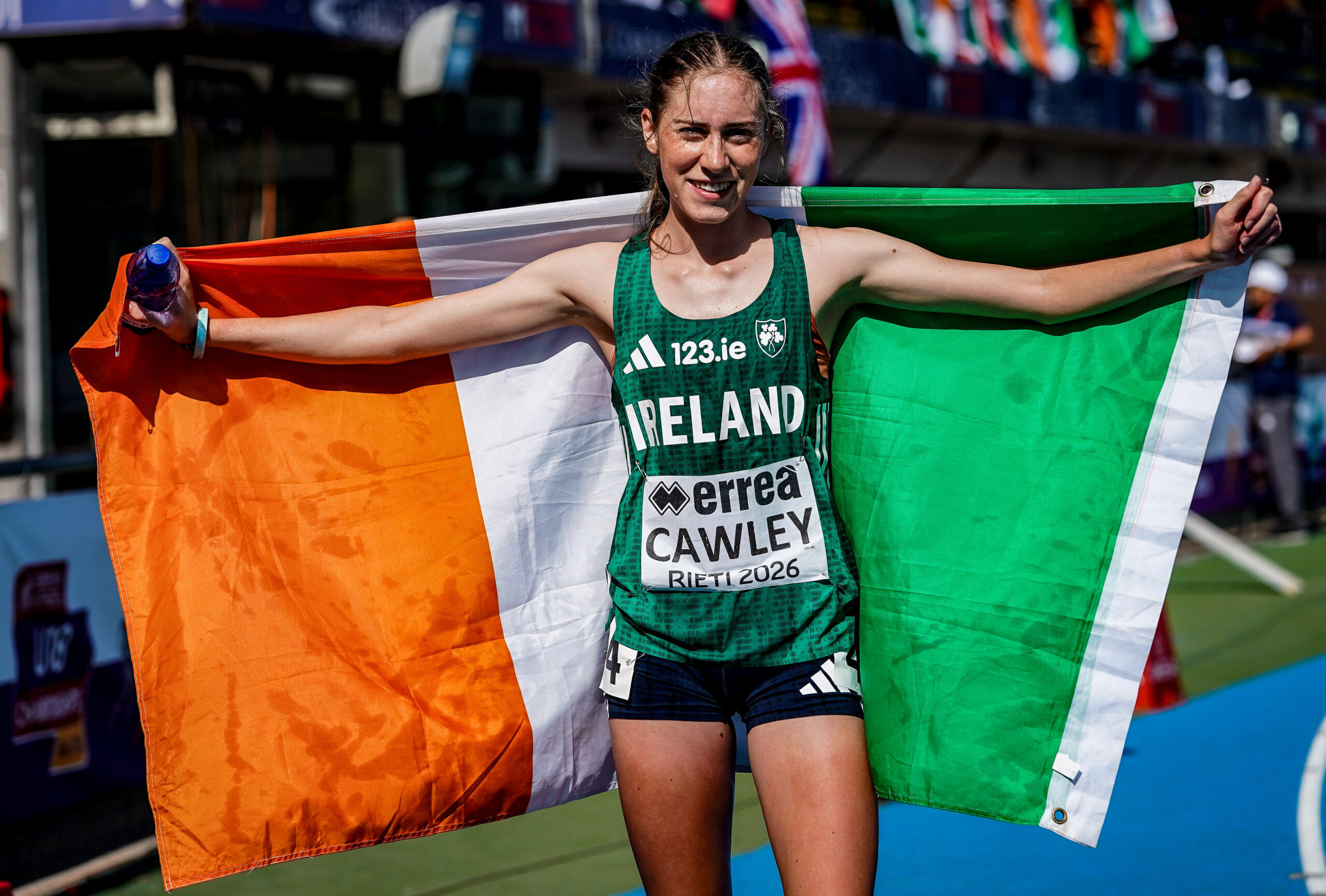 LUCIE CAWLEY celebrates European Silver in Thrilling Steeplechase Display